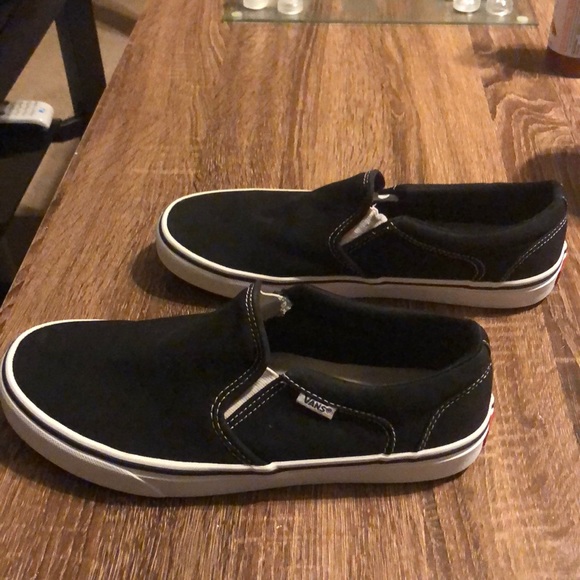 Men’s Vans size 8.5 - Picture 2 of 5